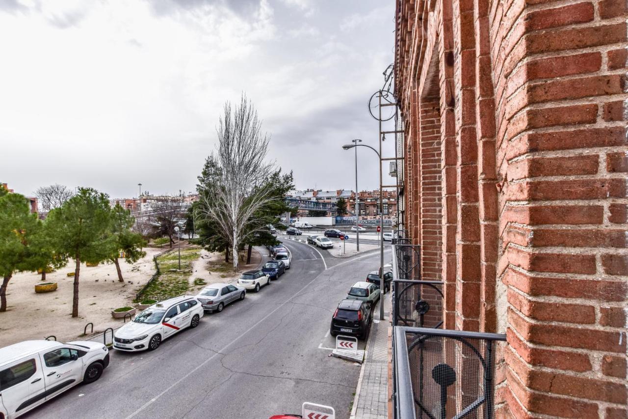 Apartamentos Reformados En Metro Pacifico Alquiler Temporal Madrid Exteriör bild