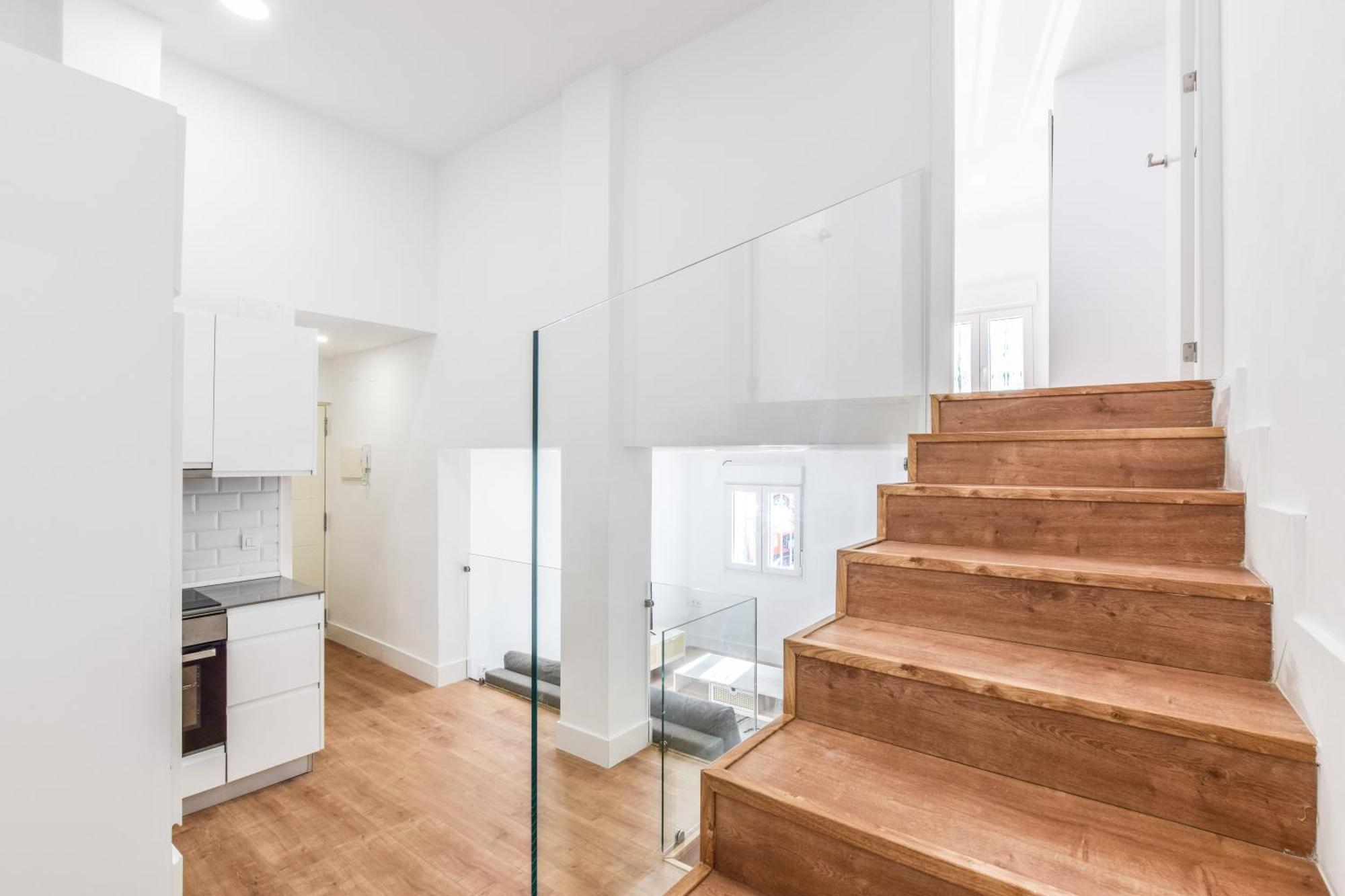 Apartamentos Reformados En Metro Pacifico Alquiler Temporal Madrid Exteriör bild